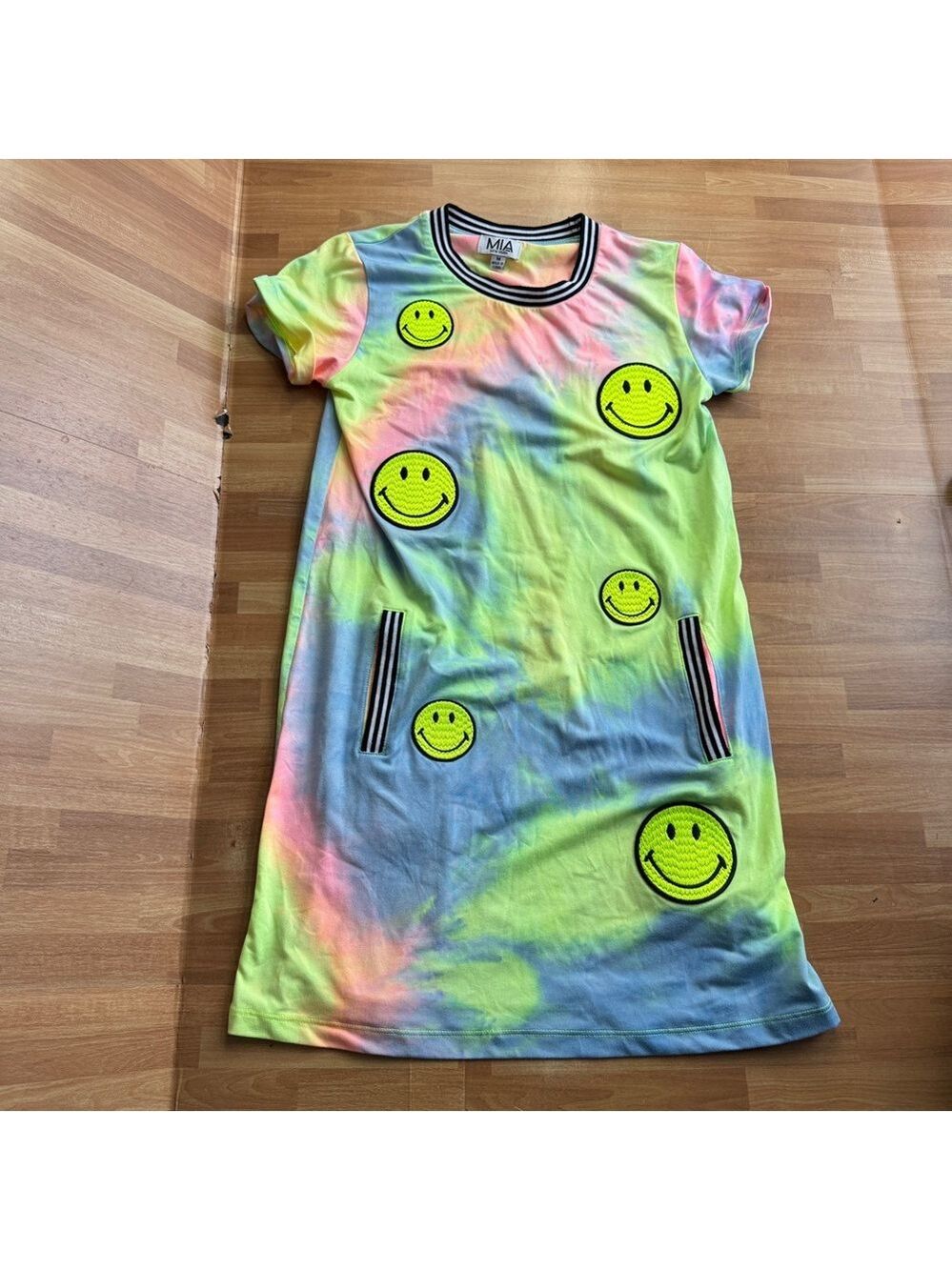 Mia New York Tie Dye Happy Dress. Smiley face patches size med
